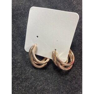 Pink Gold Tone Triple Hoop Earrings Lightweight Quiet Luxury Lightweight